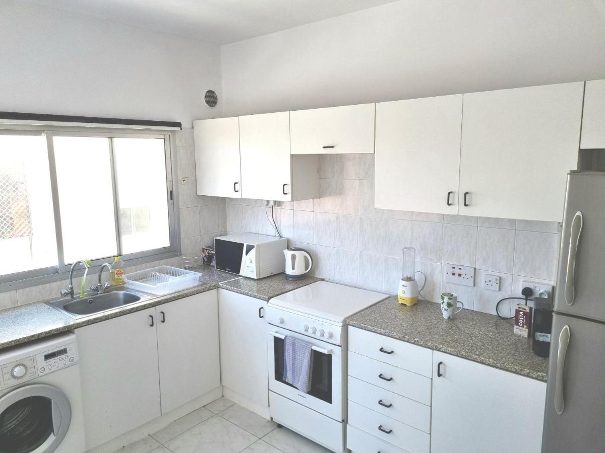 Ikaros Boutique Apartment Limassol Kültér fotó
