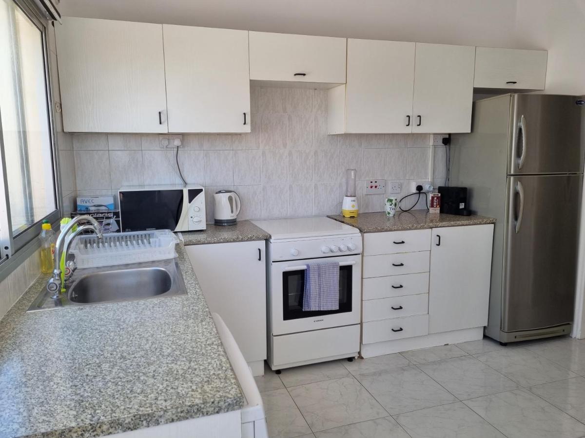 Ikaros Boutique Apartment Limassol Kültér fotó